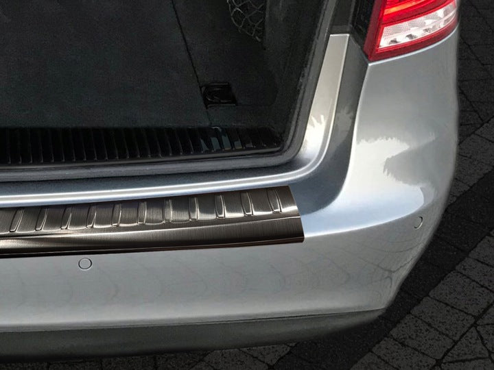 Avisa bakfangerbeskytter til Mercedes E (S212) Stasjonsvogn – 3M dobbeltsidig tape montering