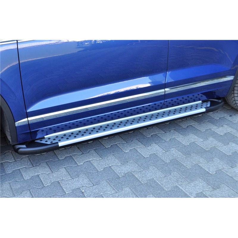 Stigtrinn Vw Touareg CR ARP (2018-) - sett forfra