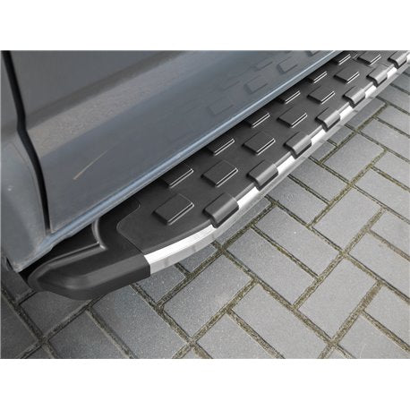 Stigtrinn Dodge Ram 1500 Quad Cab ARP (2009-2018) - sett forfra