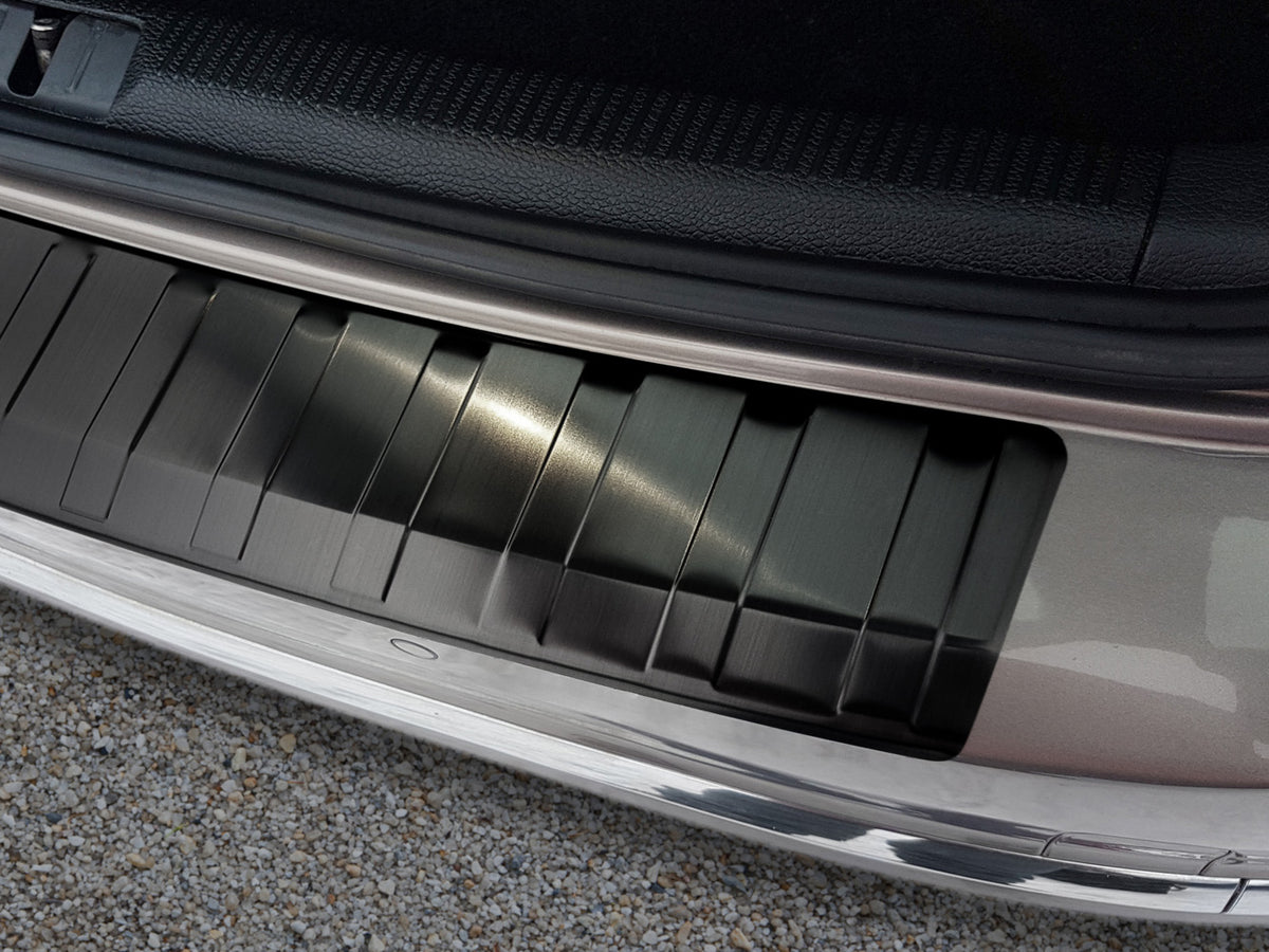 Bakfangerbeskytter Vw Passat B7 Variant (2010-2014) – Rustfritt stål - detaljer