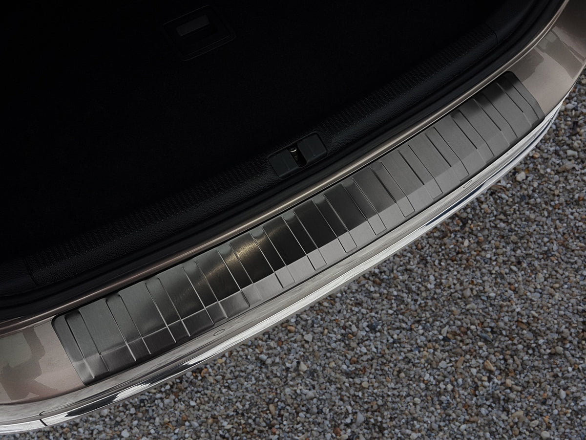 Avisa bakfangerbeskytter til Vw Passat B7 Variant – 3M dobbeltsidig tape montering