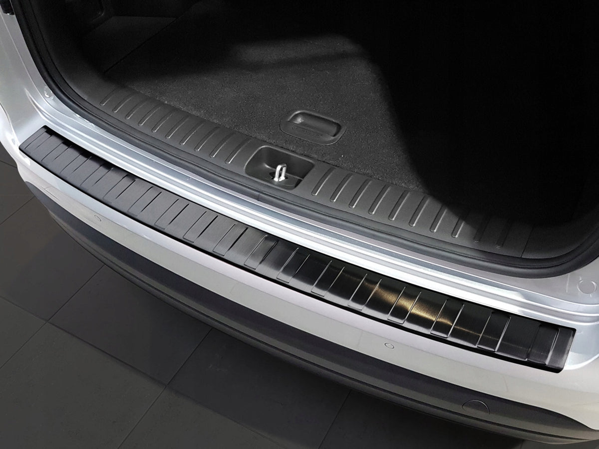 Avisa bakfangerbeskytter til Hyundai Tucson III Facelift – svart børstet overflate