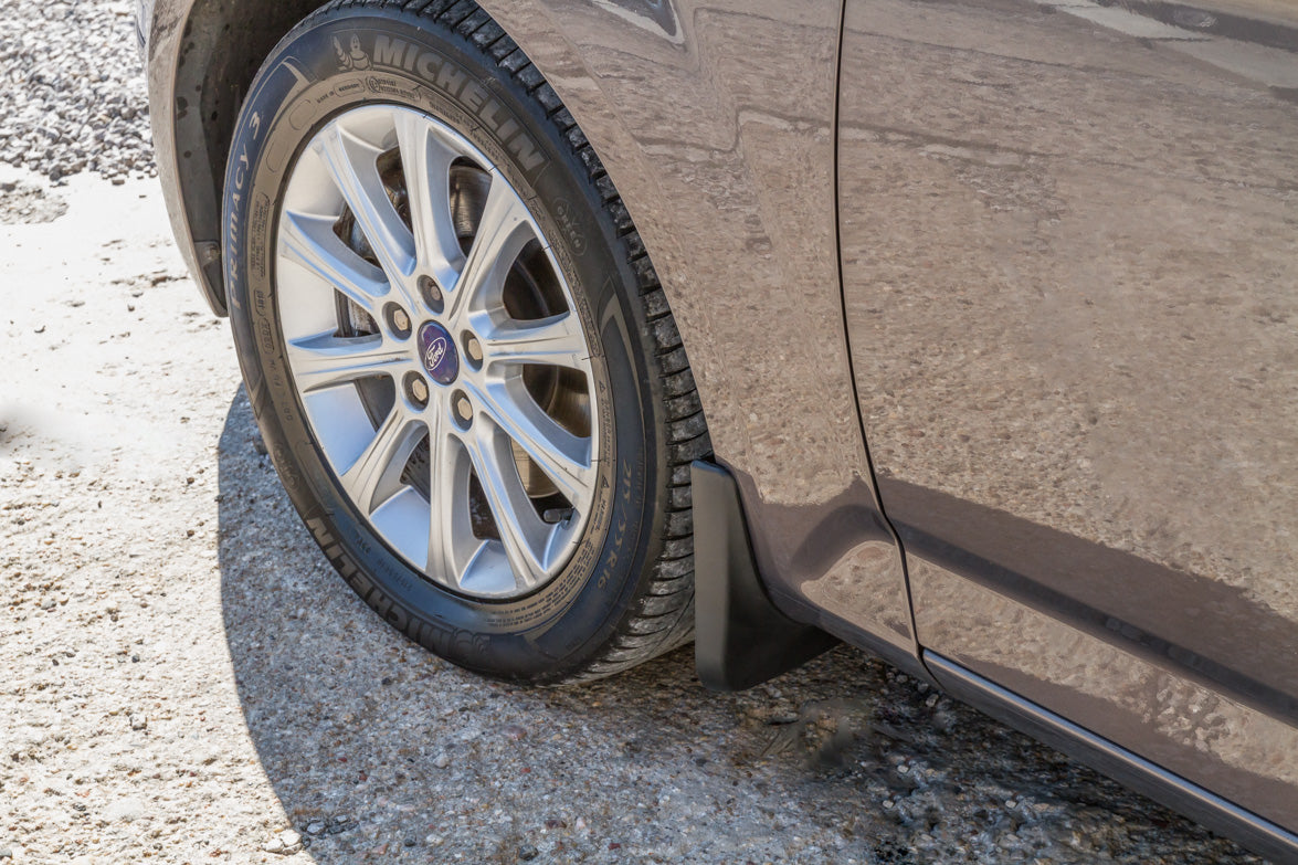 Ven-Tuning skvettlapp til Ford Mondeo IV Sedan – ABS-plast
