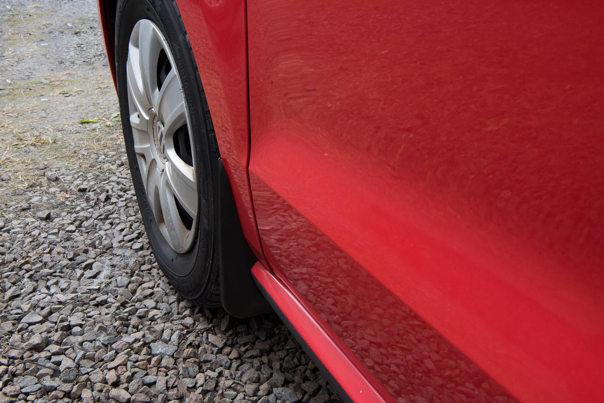 Ven-Tuning skvettlapp til Vw Polo V – svart ABS