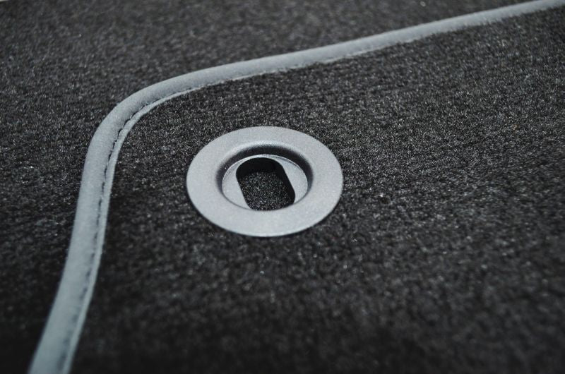 Unknown stoffmatter til Bmw i3 – svart tekstil
