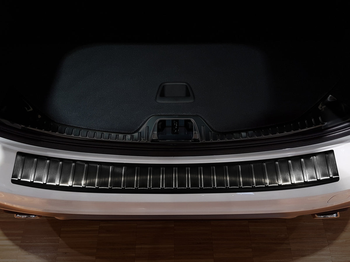 Avisa bakfangerbeskytter til Volvo V60 I – enkel 3M-montering
