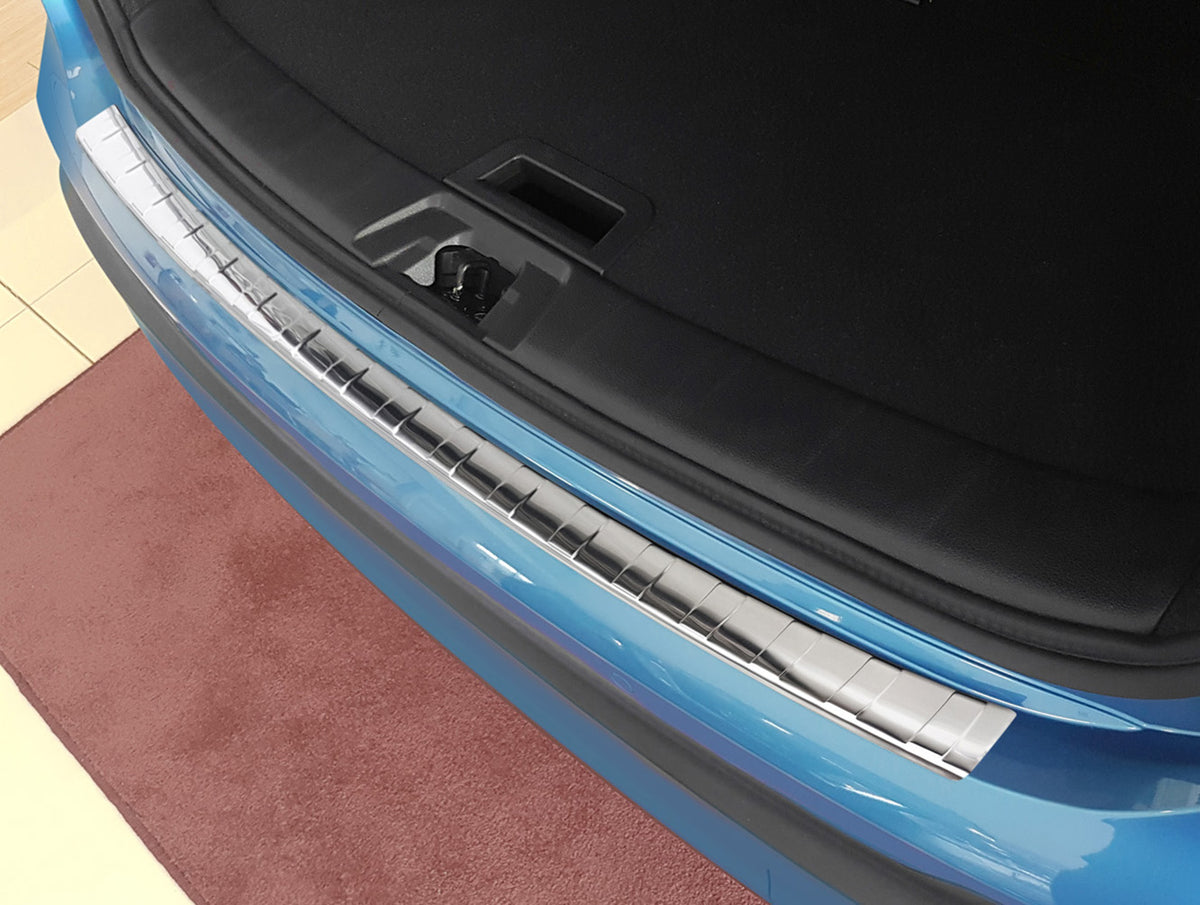 Avisa bakfangerbeskytter til Nissan Qashqai (J11) Facelift / Silver Edition – rustfritt stål børstet