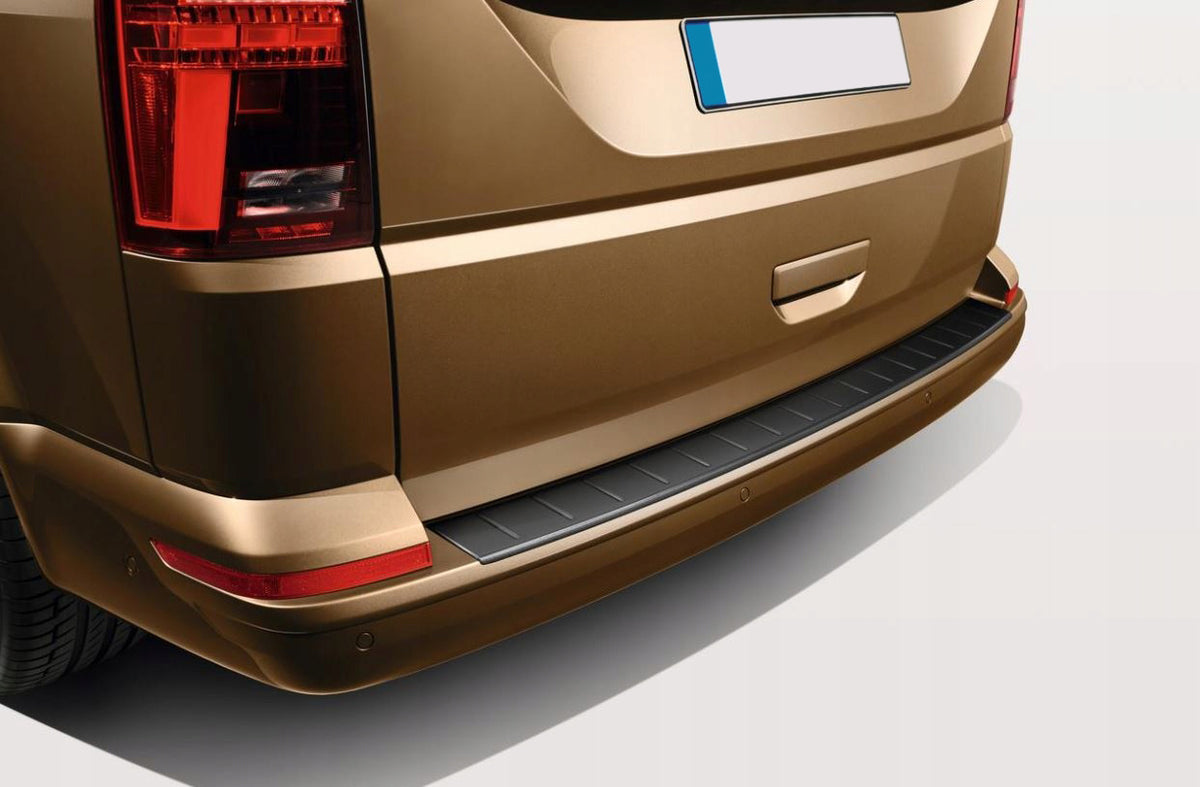 VAG OEM bakfangerbeskytter til Vw T5 / T6 – svart plast