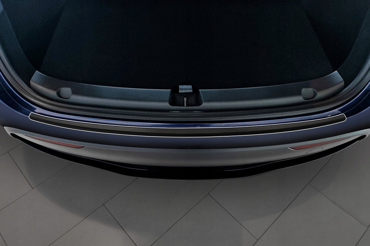 Avisa bakfangerbeskytter til Tesla Model Y – svart matt overflate