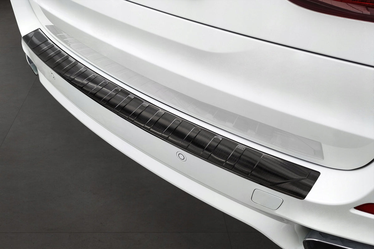 Avisa bakfangerbeskytter til Bmw X5 (F15) / Black Edition – rustfritt stål