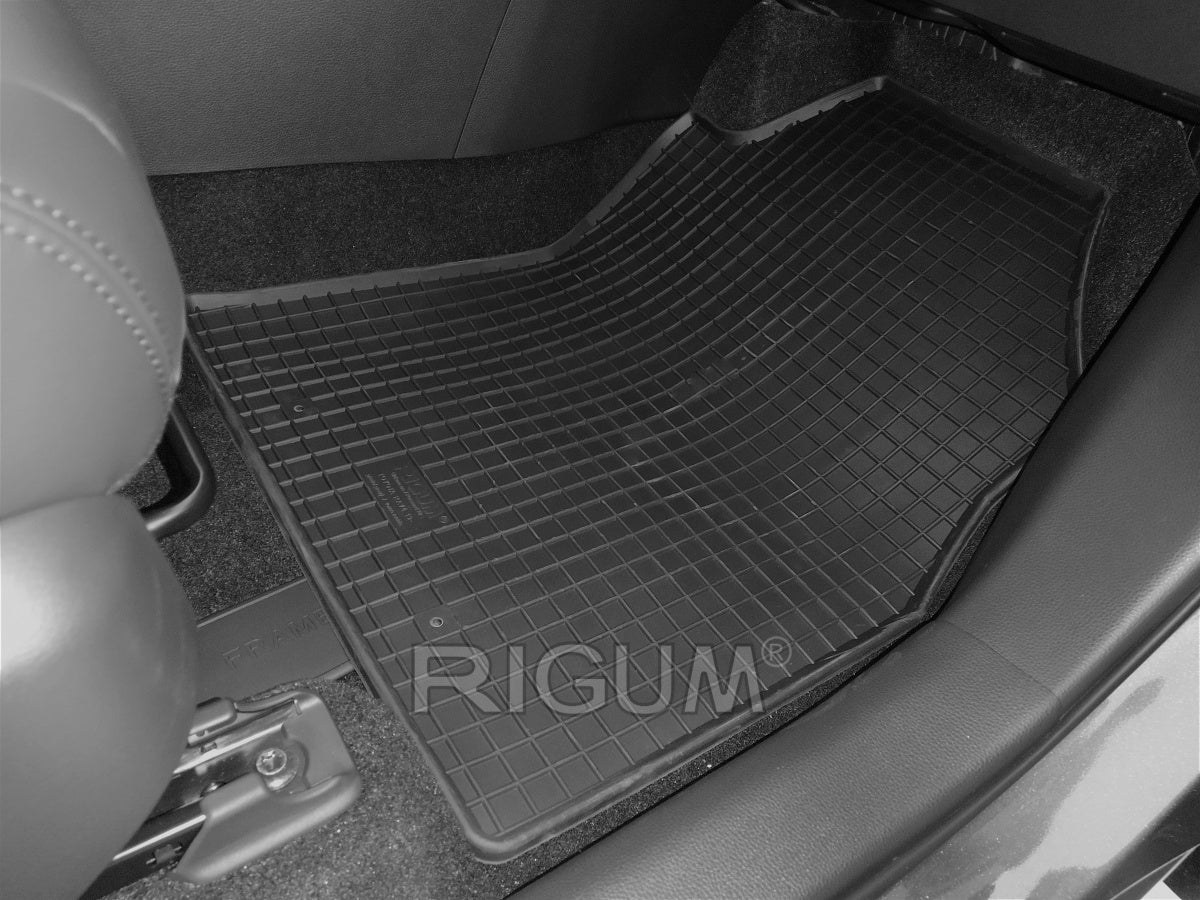 Rigum gulvmatter til Toyota RAV4 Plug-in Hybrid – med høy kant