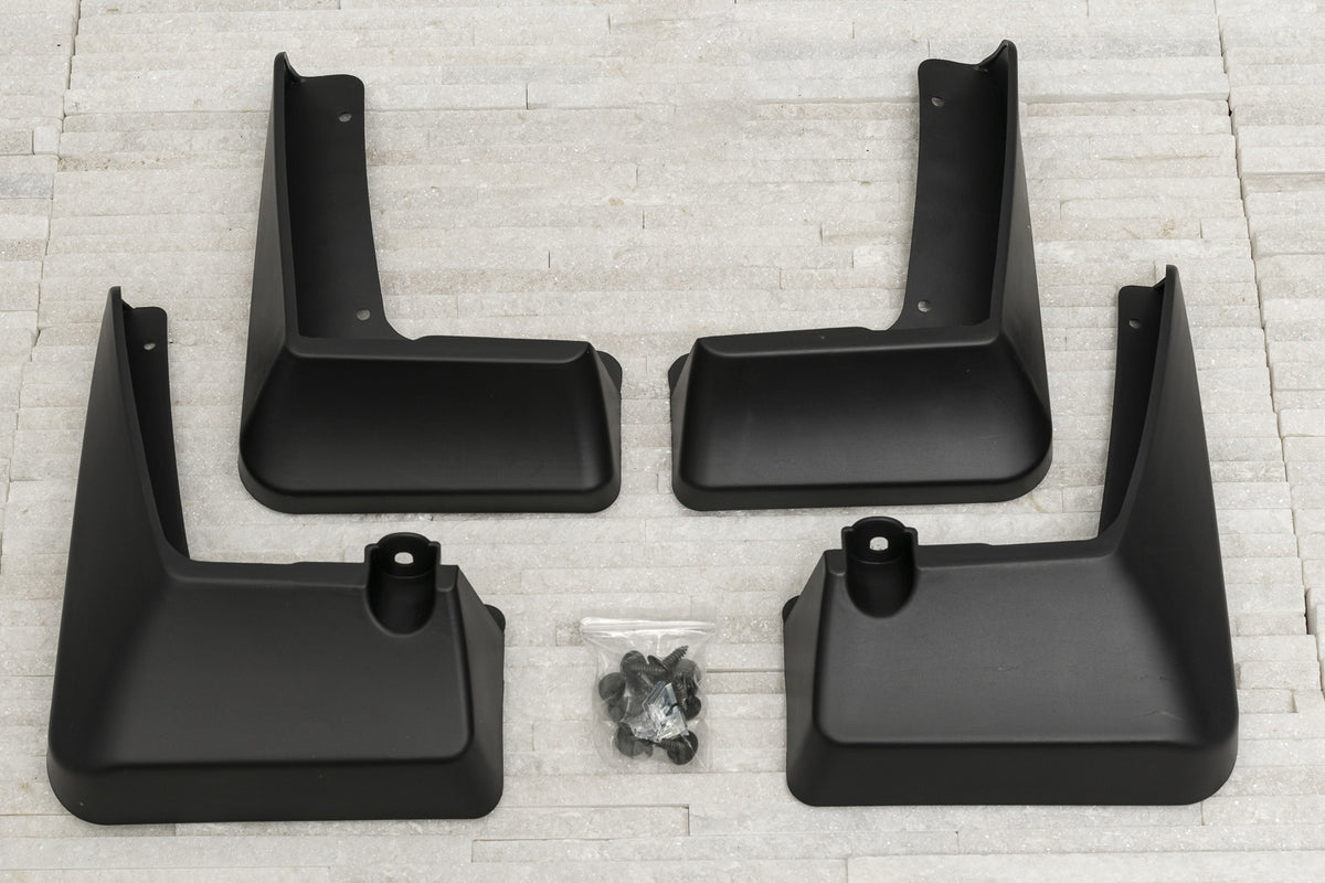 Ven-Tuning skvettlapp til Lexus UX / UX 300e – svart ABS-materiale