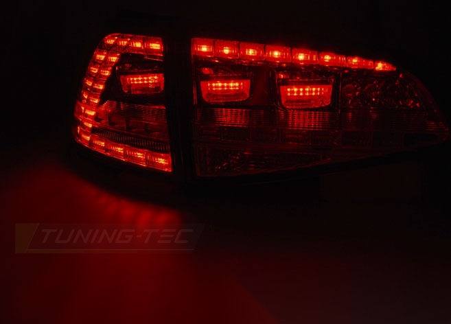 Detaljbilde av baklykter VW Golf 7 13-17 med LED-detaljer.