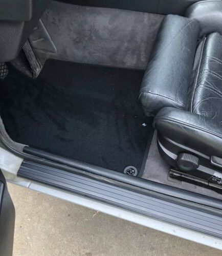 Stoffmatter Bmw 3 E30 (1981-1994) – Stoff | BMW OEM - detaljer