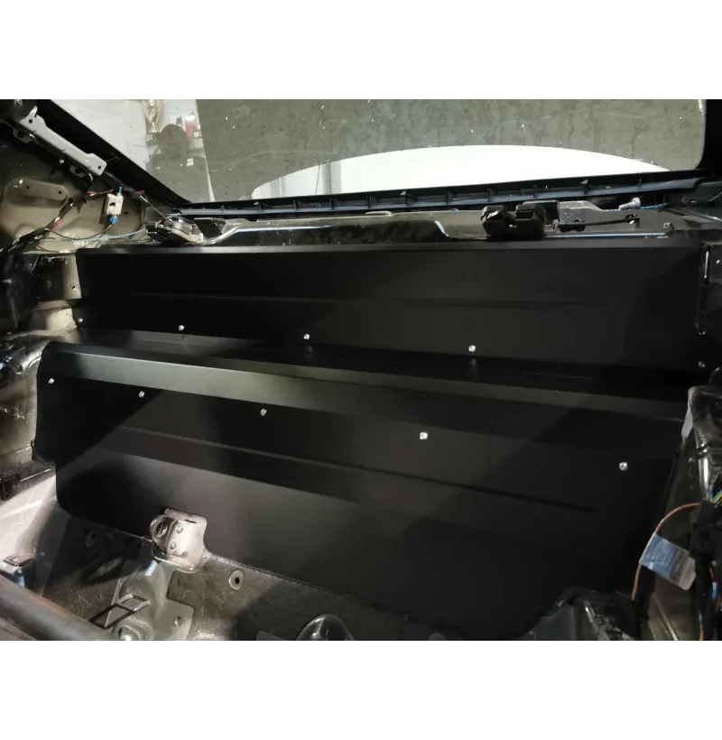 BMW E92 Coupe drift firewall skillevegg vist utenpå bil for dimensjoner