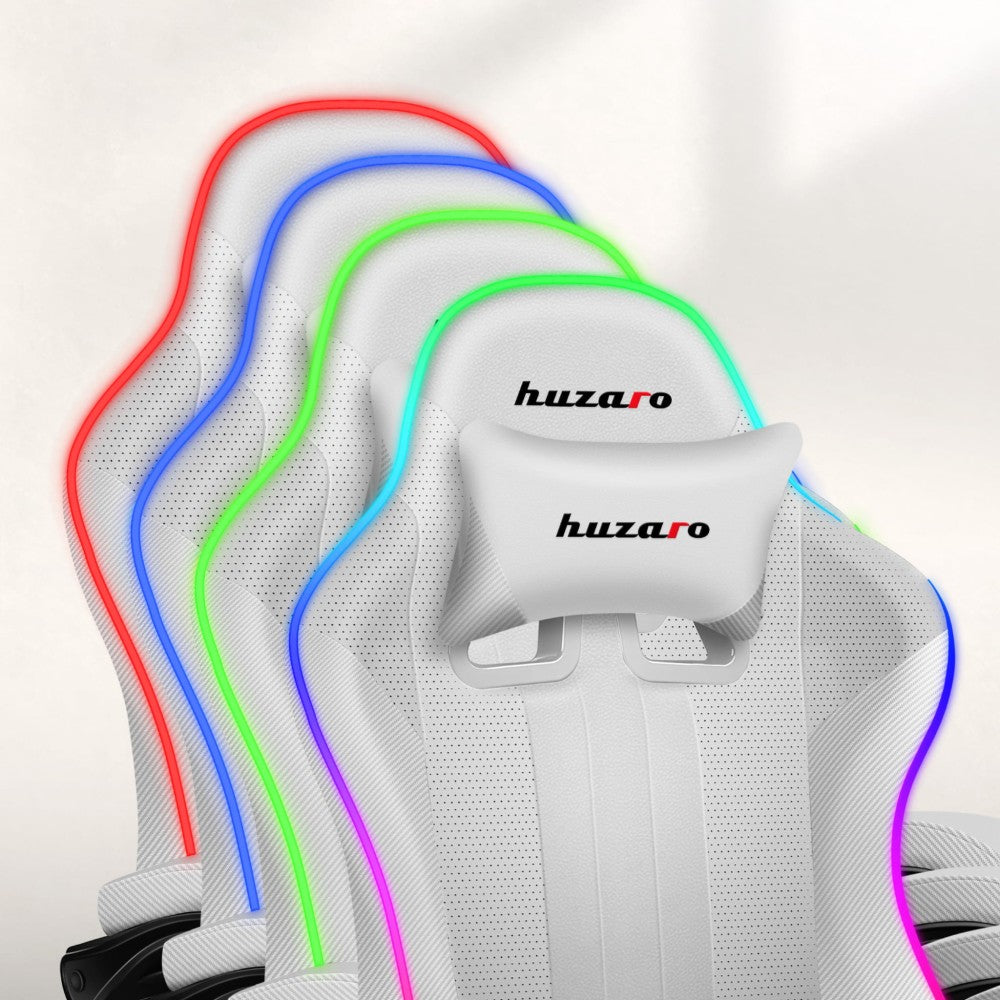Huzaro Force 4.7 RGB – nærbilde av korsryggpute og nakkeputedetalj