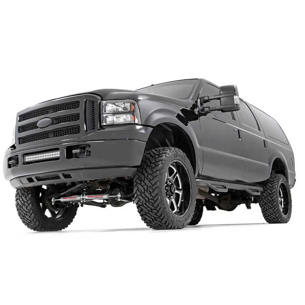Ford Excursion 00-05 Hevesett - Rough Country 3’’ Løft