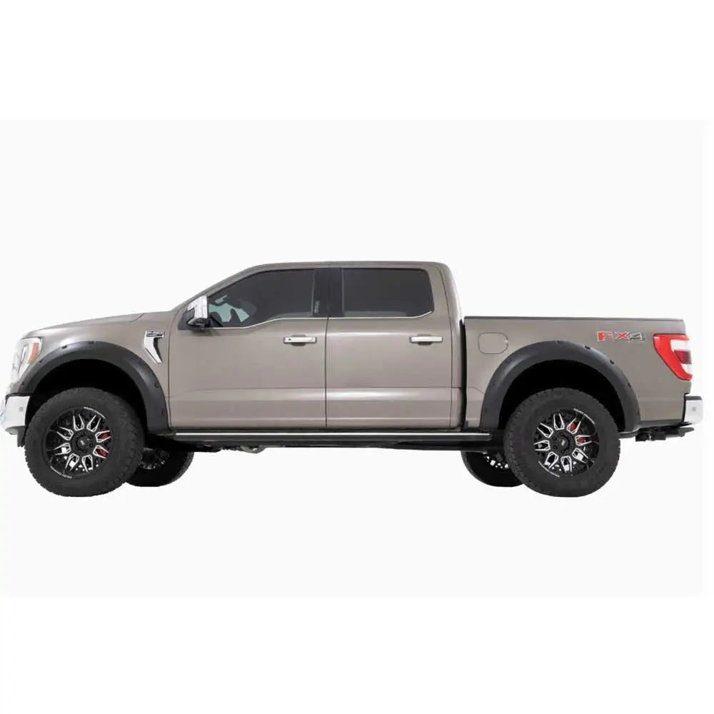 Ford F150 21-23 Skjermbreddere Rough Country Tradisjonell Pocket - 2