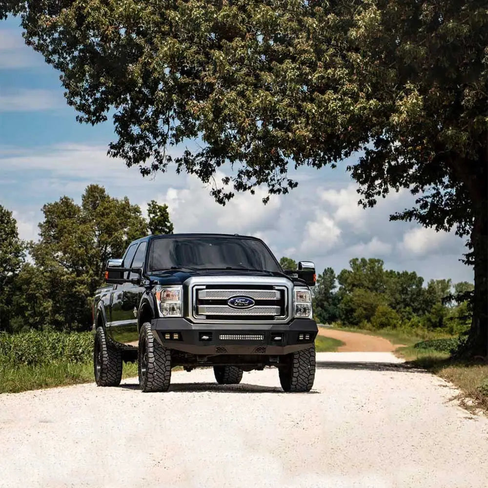 Ford F250 11-16 Fremre Støtfanger med Led-lys fra Rough Country