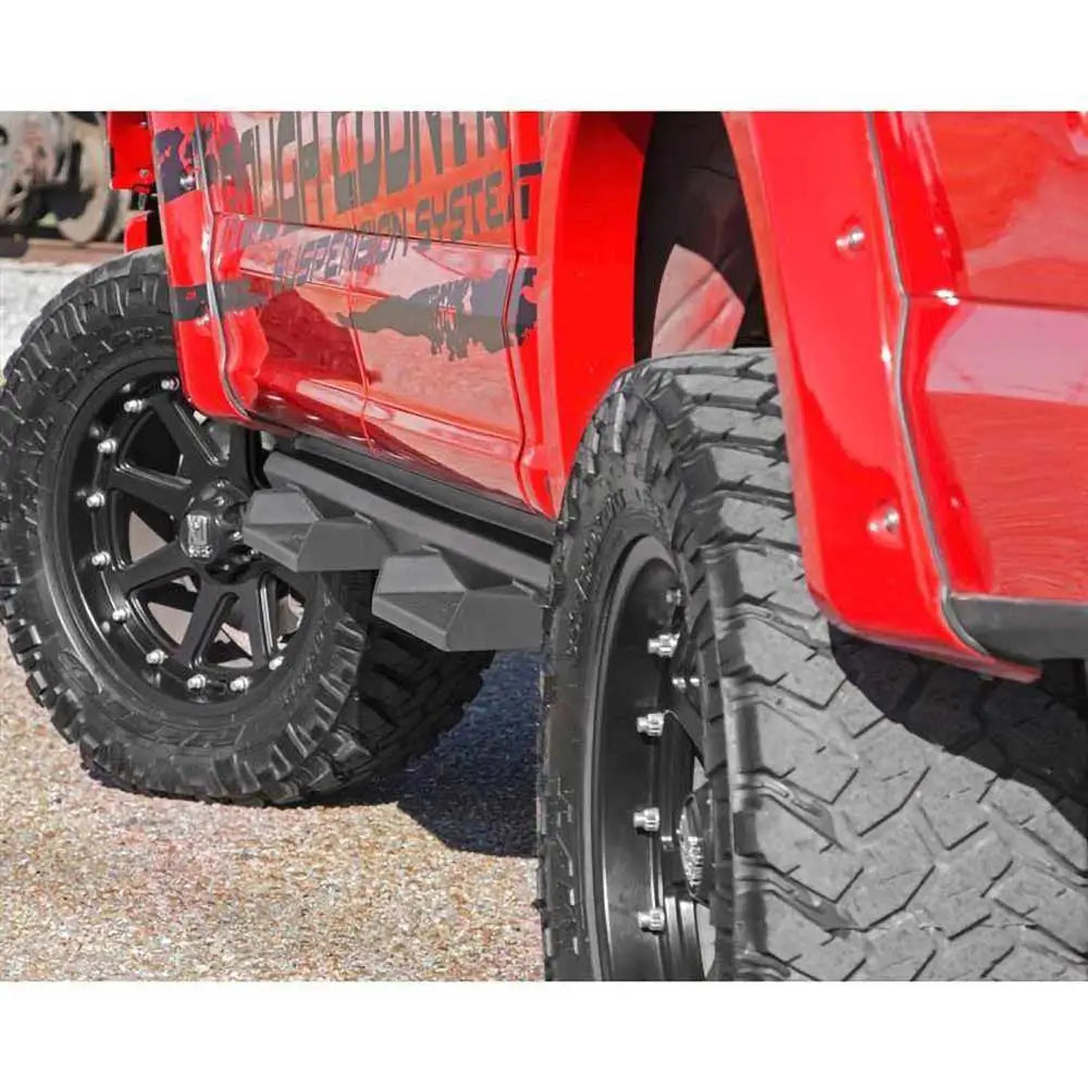 Ford F350 17-22 Side Steps fra Rough Country Ds2 Supercrew Cab