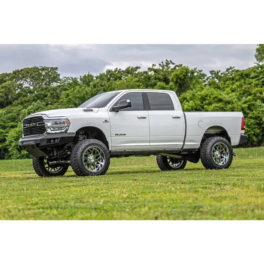 Fremre Støtfanger med Led-lys Rough Country - Ram 2500 19-