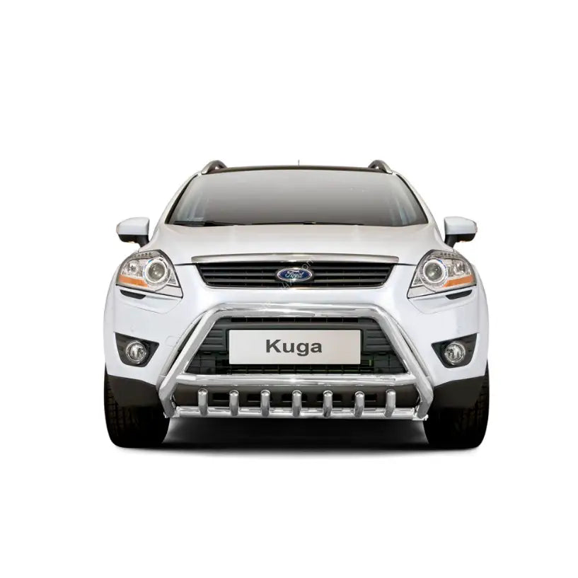 Frontbøyle Ford Kuga 08-12 EC godkjent montert på hvit SUV sett forfra mot hvit bakgrunn.