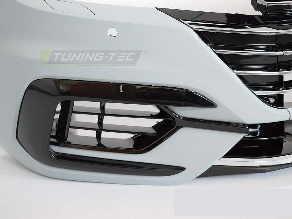 Nærbilde av nedre luftinntak og splitter på sport frontfanger til VW Arteon