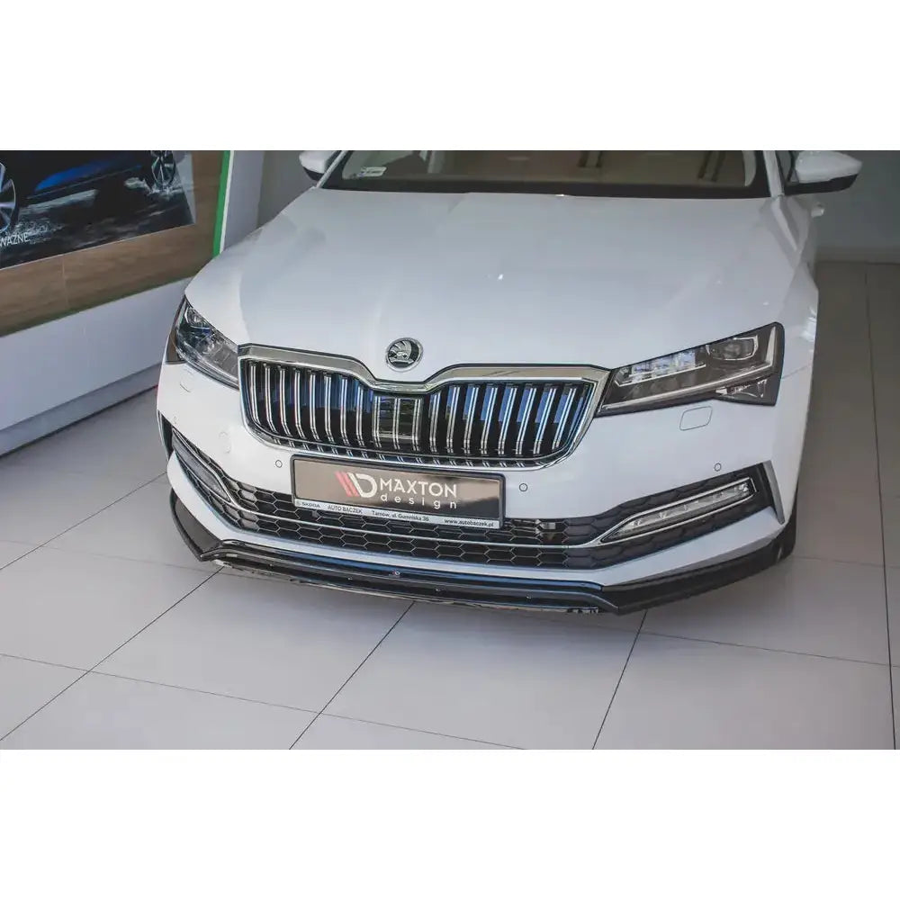 Frontleppe V.3 Skoda Superb Mk3 Fl - 2