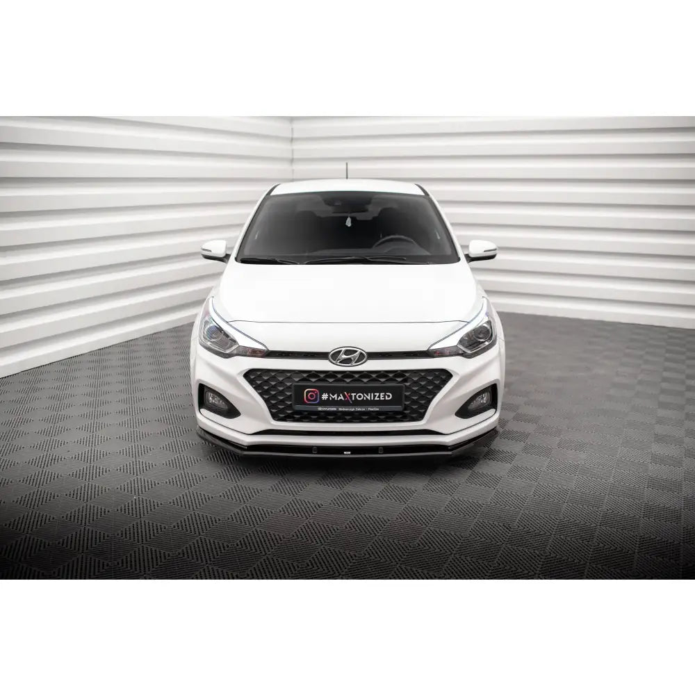 Frontleppe V1 Hyundai I20 Mk2 Facelift