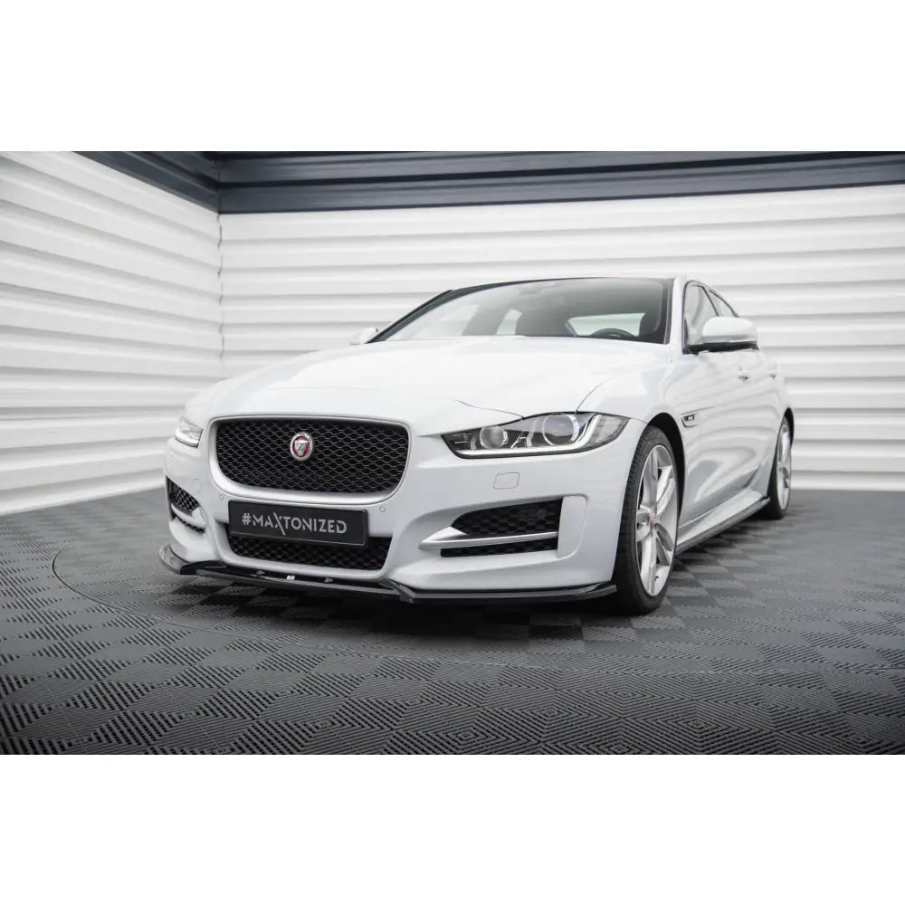 Frontleppe V2 Jaguar Xe R-sport X760 - 2