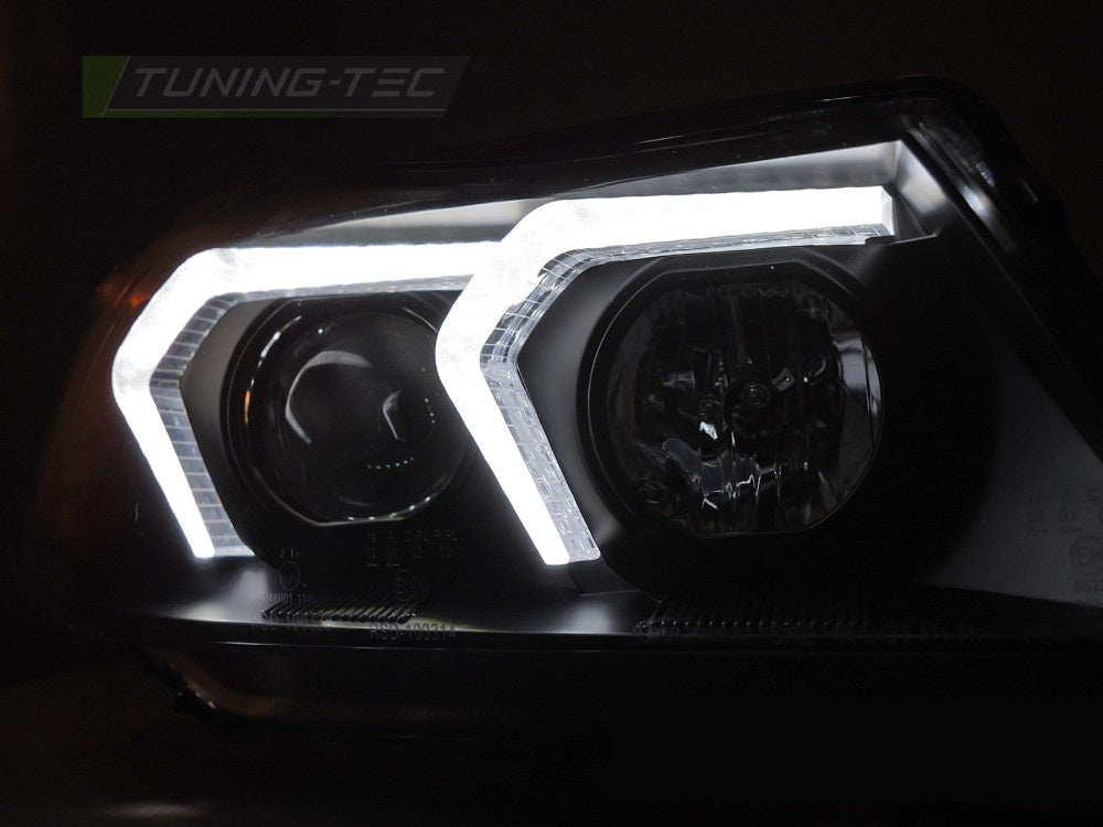 Svarte LED frontlykter til BMW E90 sedan pre-facelift detaljbilde lykteglass