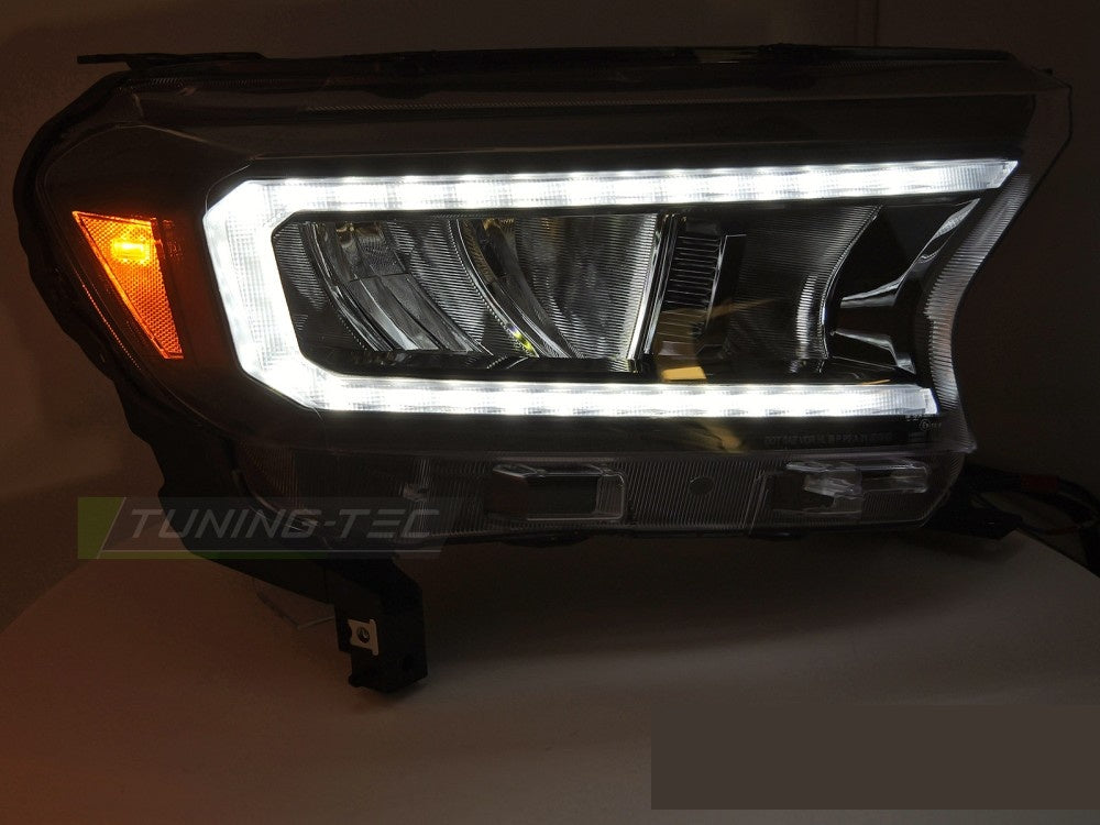 Ford Ranger V LED frontlykter svart finish montert visning fra siden