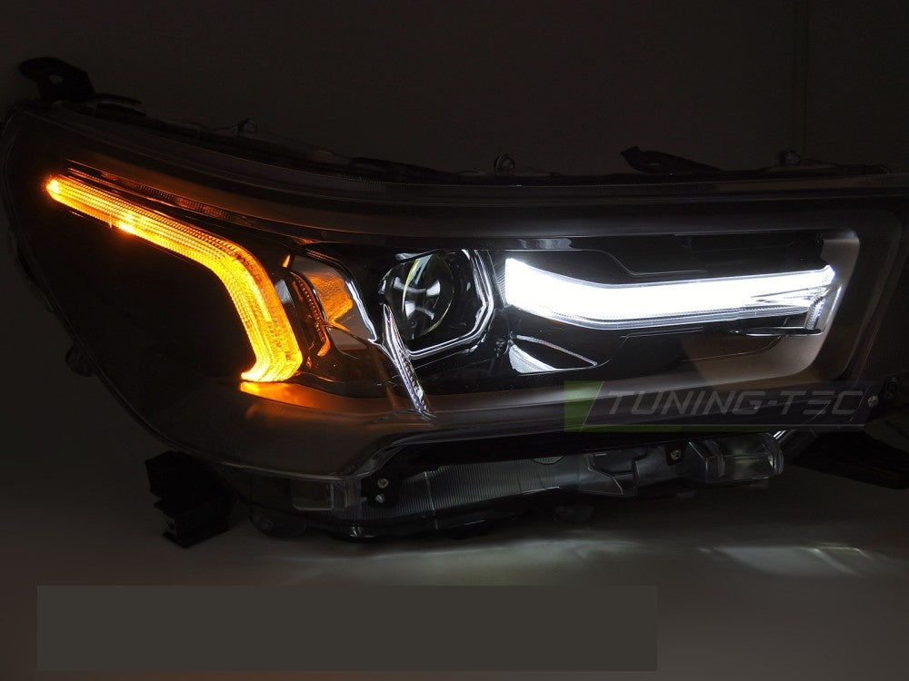Toyota Hilux 2020 LED-frontlykter komplett sett venstre og høyre side