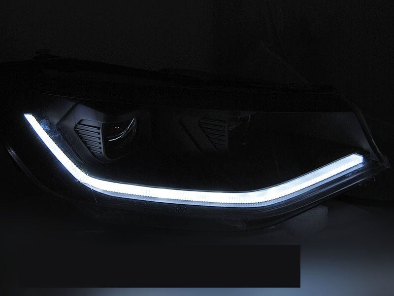 VW Caddy 2020 frontlykter med dynamisk blinklys og LED tube light