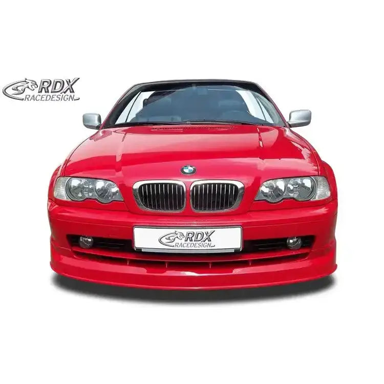 Frontspoiler på rød BMW 3 serie E46 Coupe 96-02 med sorte detaljer og sølvfargede sidespeil.