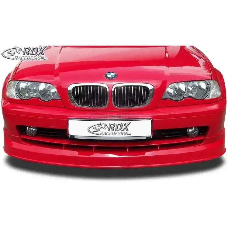 Frontsplitter til BMW 3 serie E46 Coupe med rød metallfront, svart grill og lav spoiler under støtfangeren.