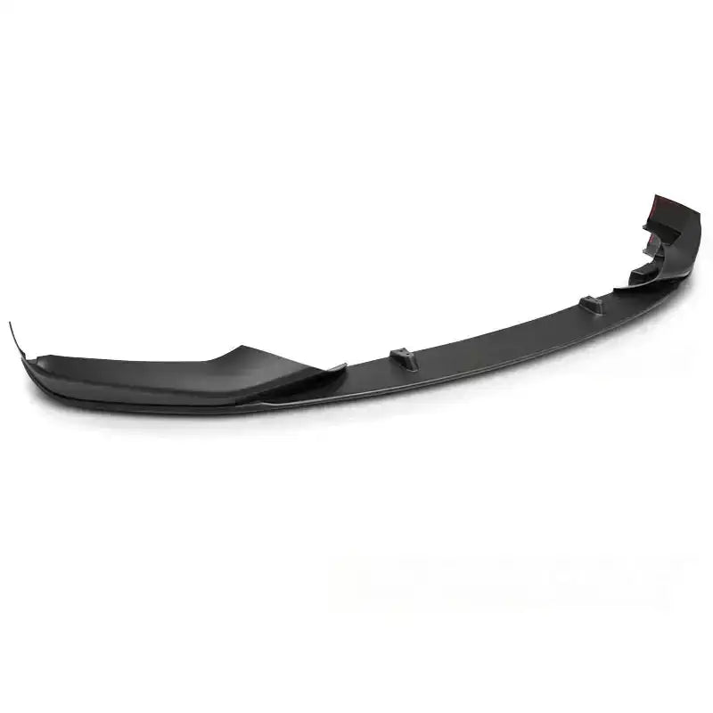 Frontleppe til BMW G30 G31 17- Performance i svart plast med aerodynamisk design, sett ovenfra.