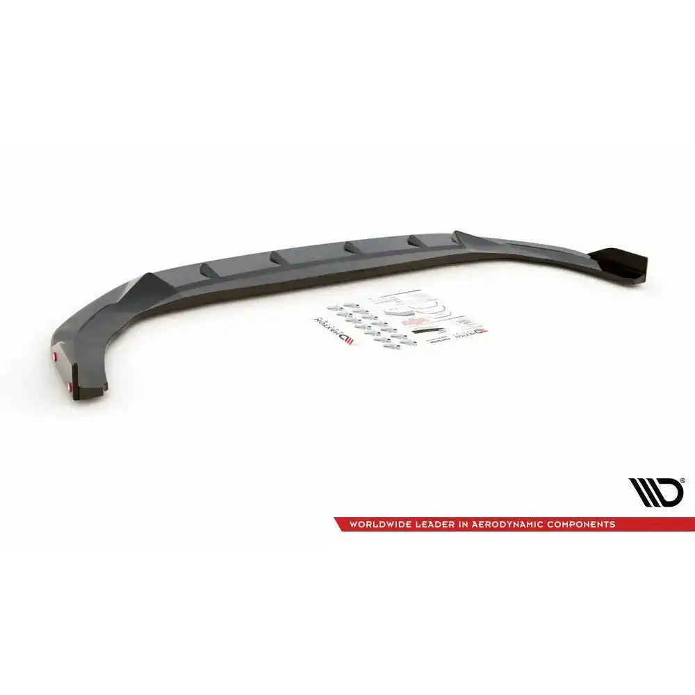 Frontspoiler til Volkswagen Golf 8 GTI V.3 med flaps, vist med monteringsdeler og instruksjoner.