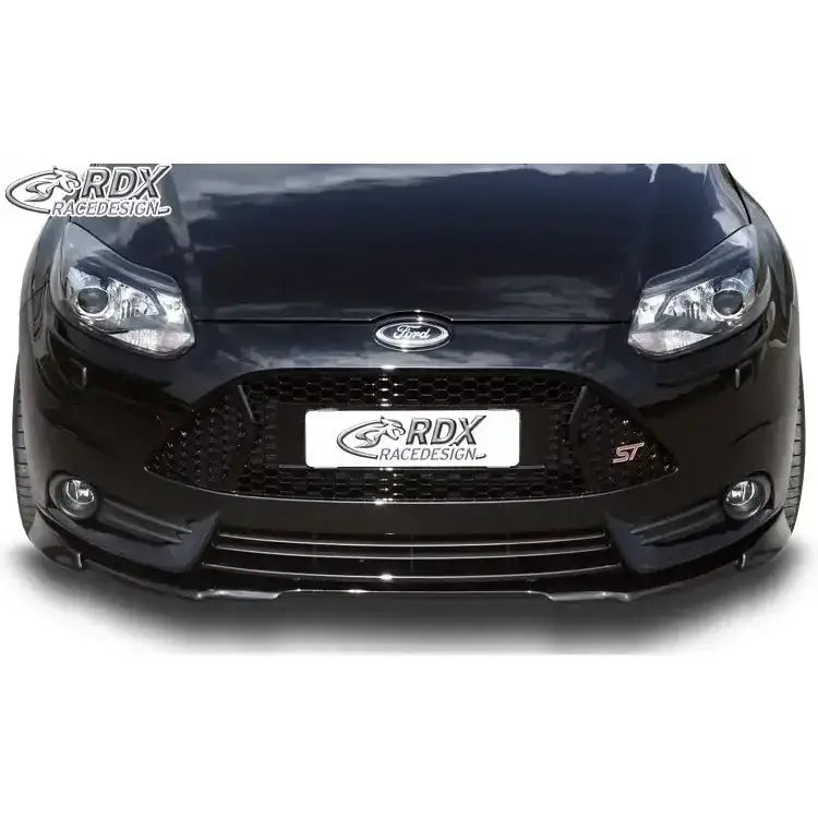 Frontspoiler til Ford Focus 3 ST 12-, sort front med RDX-logo og sportslige detaljer på støtfanger.