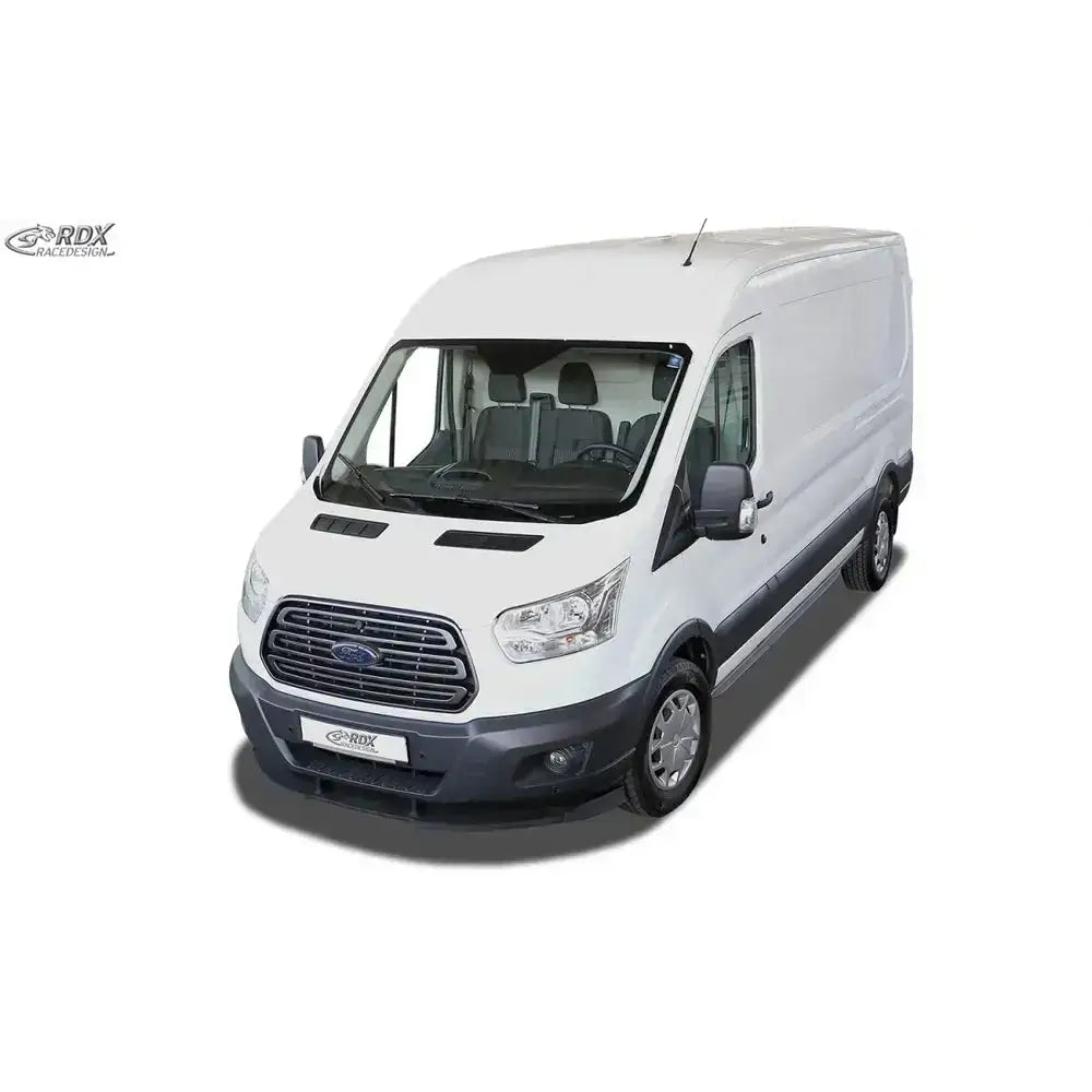 Frontspoiler på hvit Ford Transit MK7 14-18 med svarte detaljer, sett skrått forfra mot hvit bakgrunn.