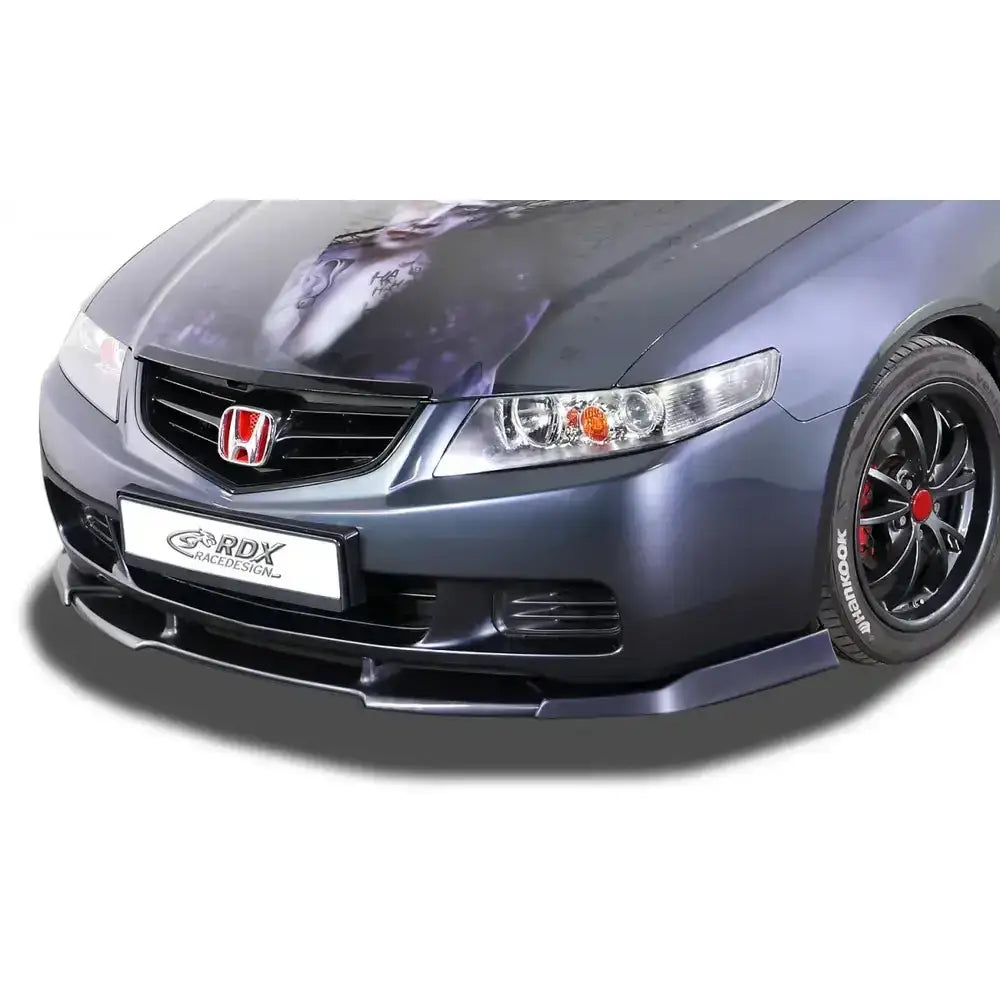 Frontleppe Honda Accord 7 02-06 med svart spoiler, blå metallic lakk og RDX-logo på nummerskiltet.
