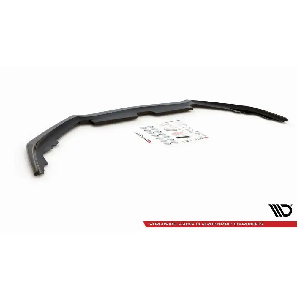 Frontspoiler Honda Accord VIII CU facelift i sort plast med monteringsutstyr og instruksjoner på hvit bakgrunn.