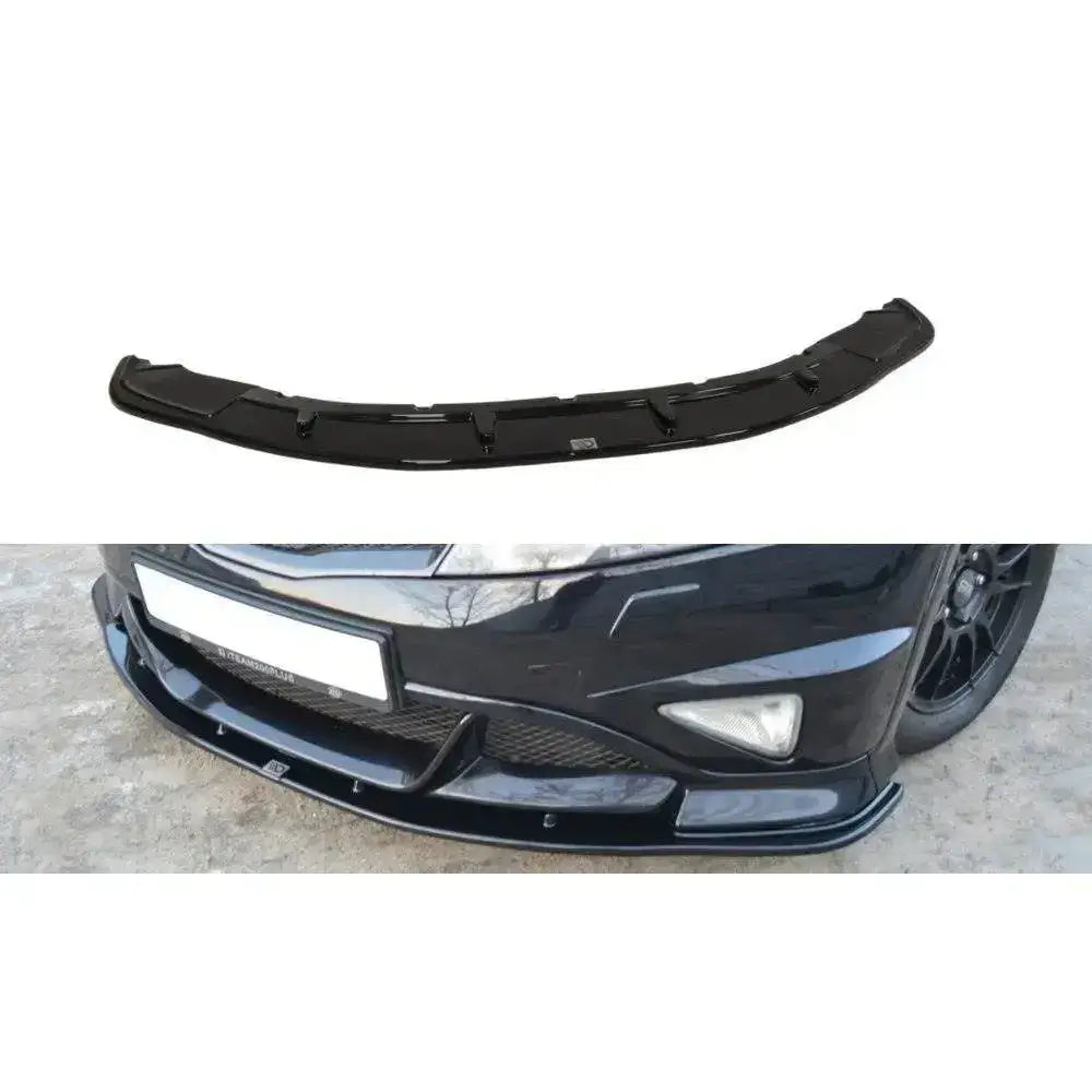 Frontleppe til Honda Civic VIII Type R GP i svart plast med blank finish, vist separat og montert på bil.