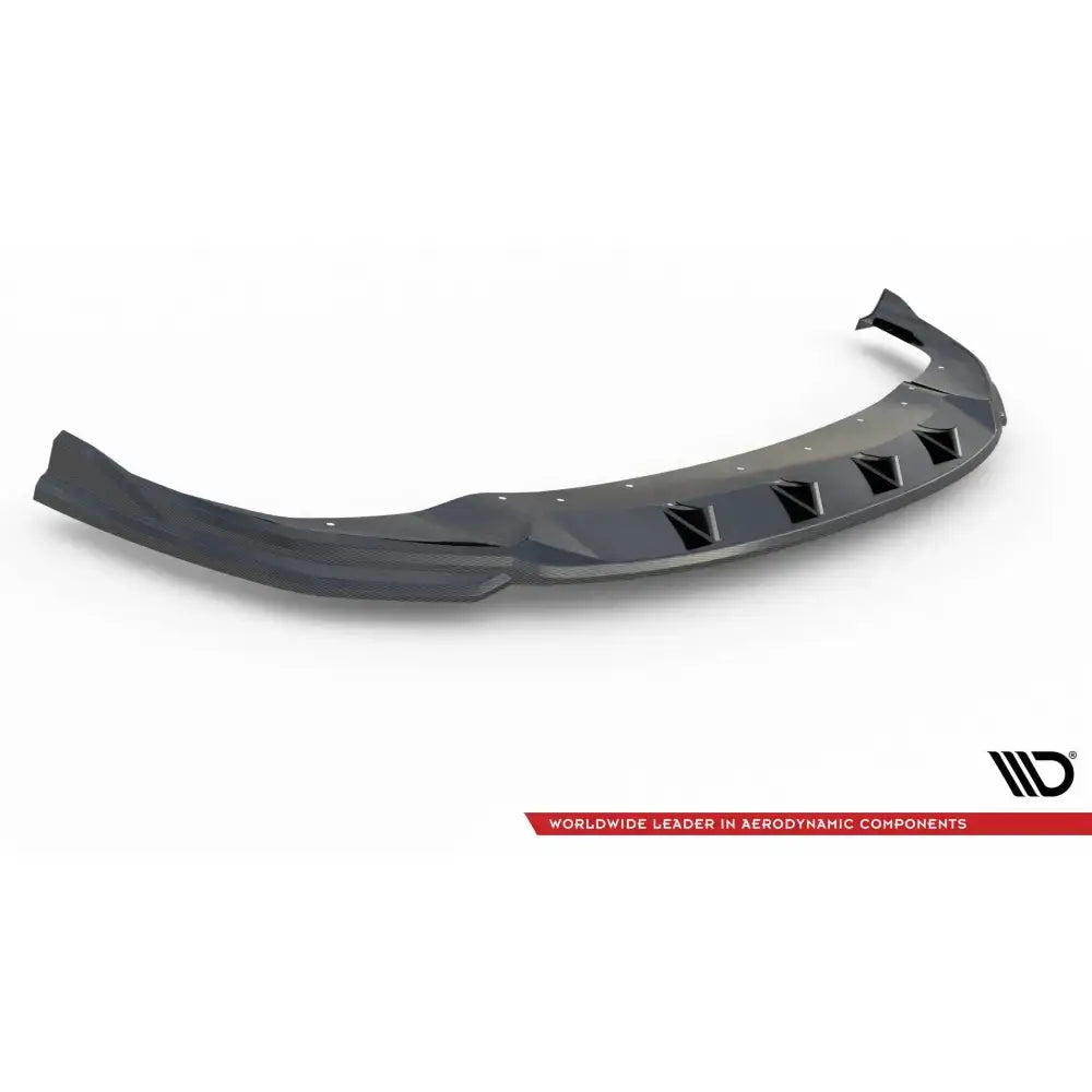 Front lip karbon BMW 1 F40 M-Pack splitter med synlig karbonmønster og luftkanaler, skrå vinkel.