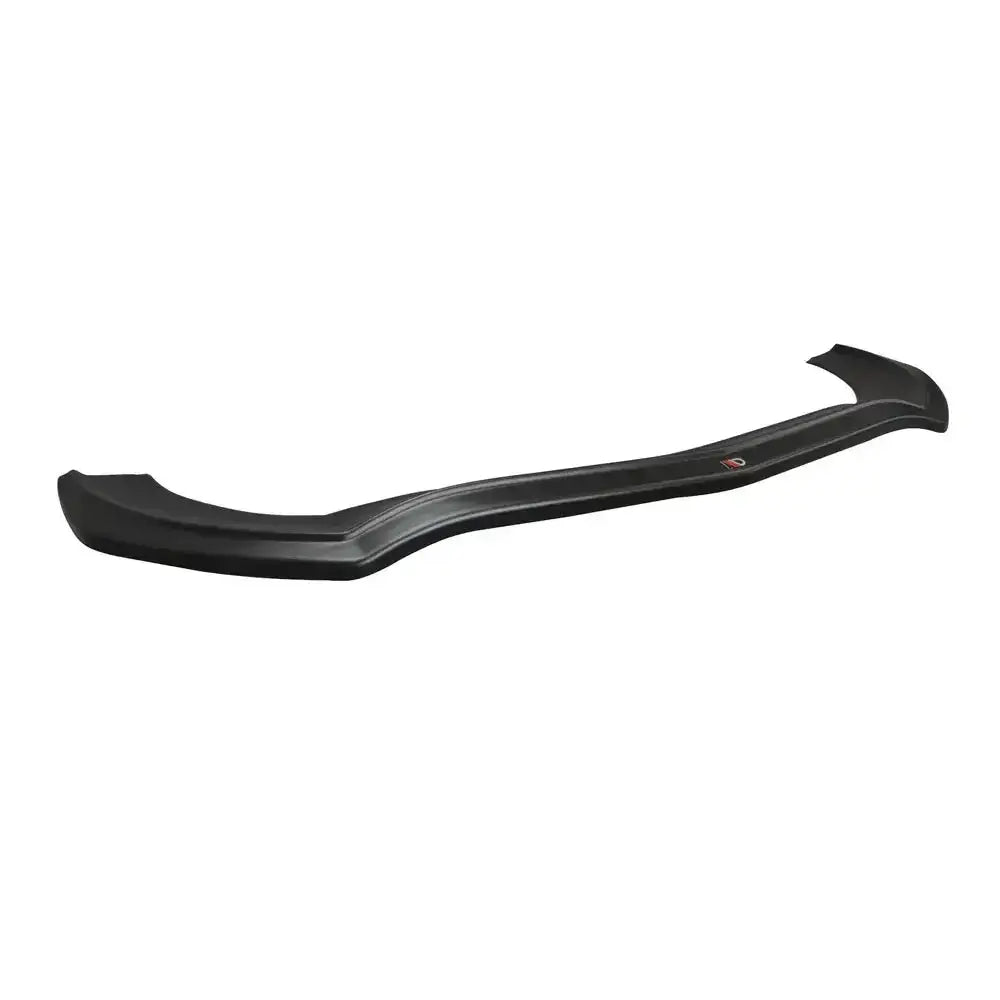 Front lip til Mercedes Benz Gla 45 Amg Suv X156, sort plastspoiler med rød detalj, skrå vinkel.