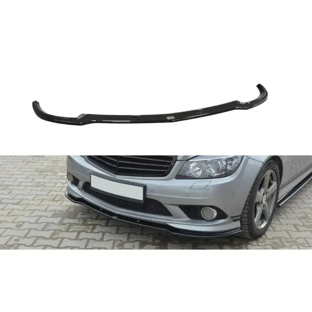 Frontleppe Mercedes C W204 Amg-Line sort plast, vist på sølvfarget bil med tydelige monteringspunkter.