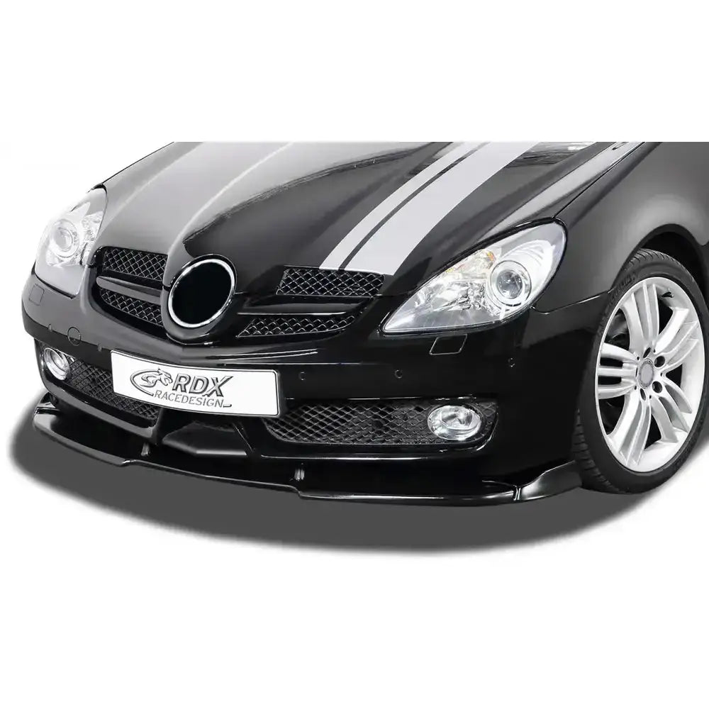 Frontleppe Mercedes SLK R171 08-11 på sort bil med grå striper og markert frontspoiler.