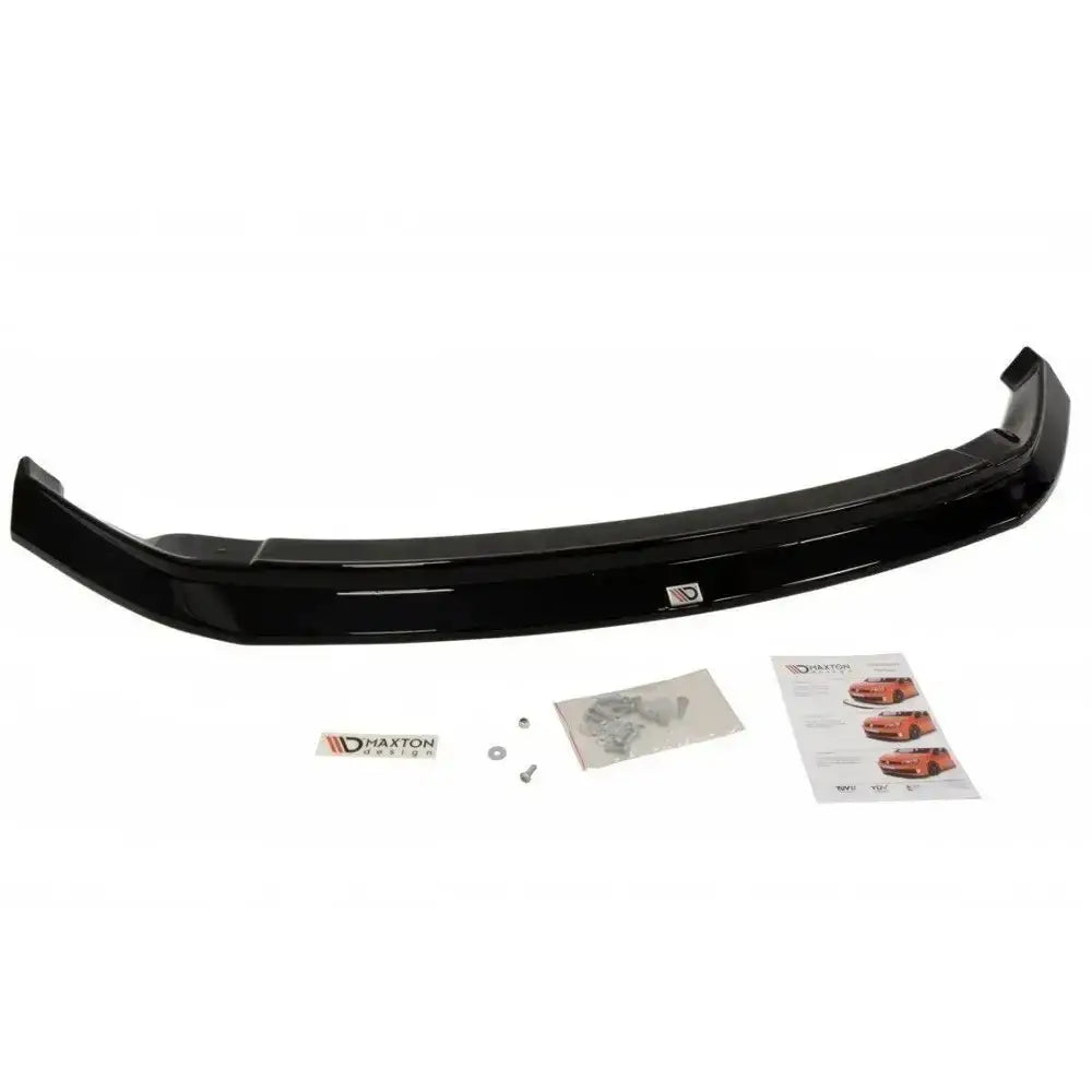 Front splitter til Nissan 370Z, svart glanset spoiler med monteringsutstyr og instruksjonsmanual.