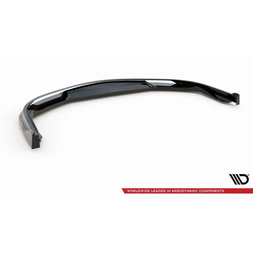 Front splitter Porsche 911 Turbo 997 i sort blank plast sett skrått ovenfra, markerte kanter, hvit bakgrunn.