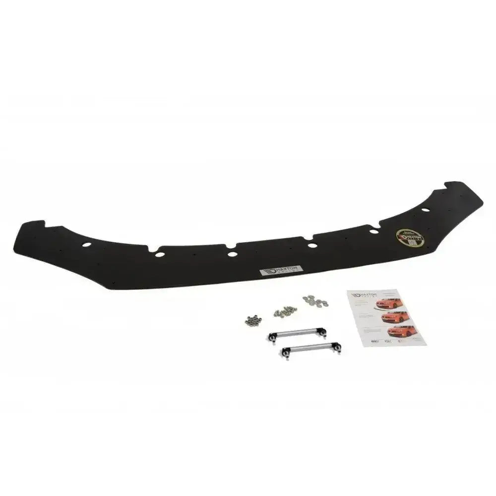 Front splitter til BMW 1 F20/F21 M-Power, sett ovenfra med monteringsdeler og veiledning.